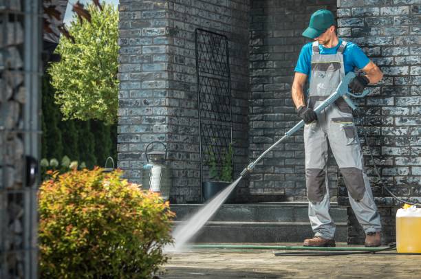 Best Window and Screen Pressure Cleaning in Six Mile, SC